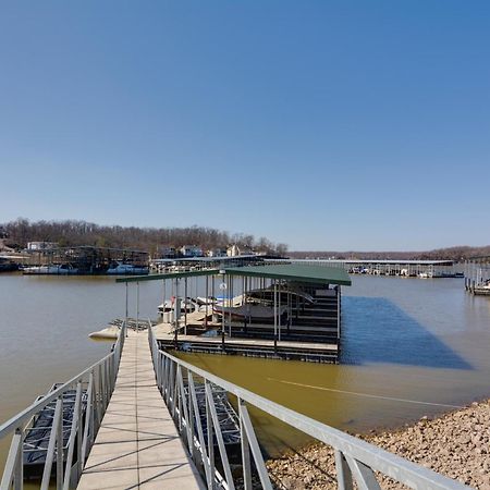 Lakefront Osage Beach Condo With Pool And Water Views! 外观 照片